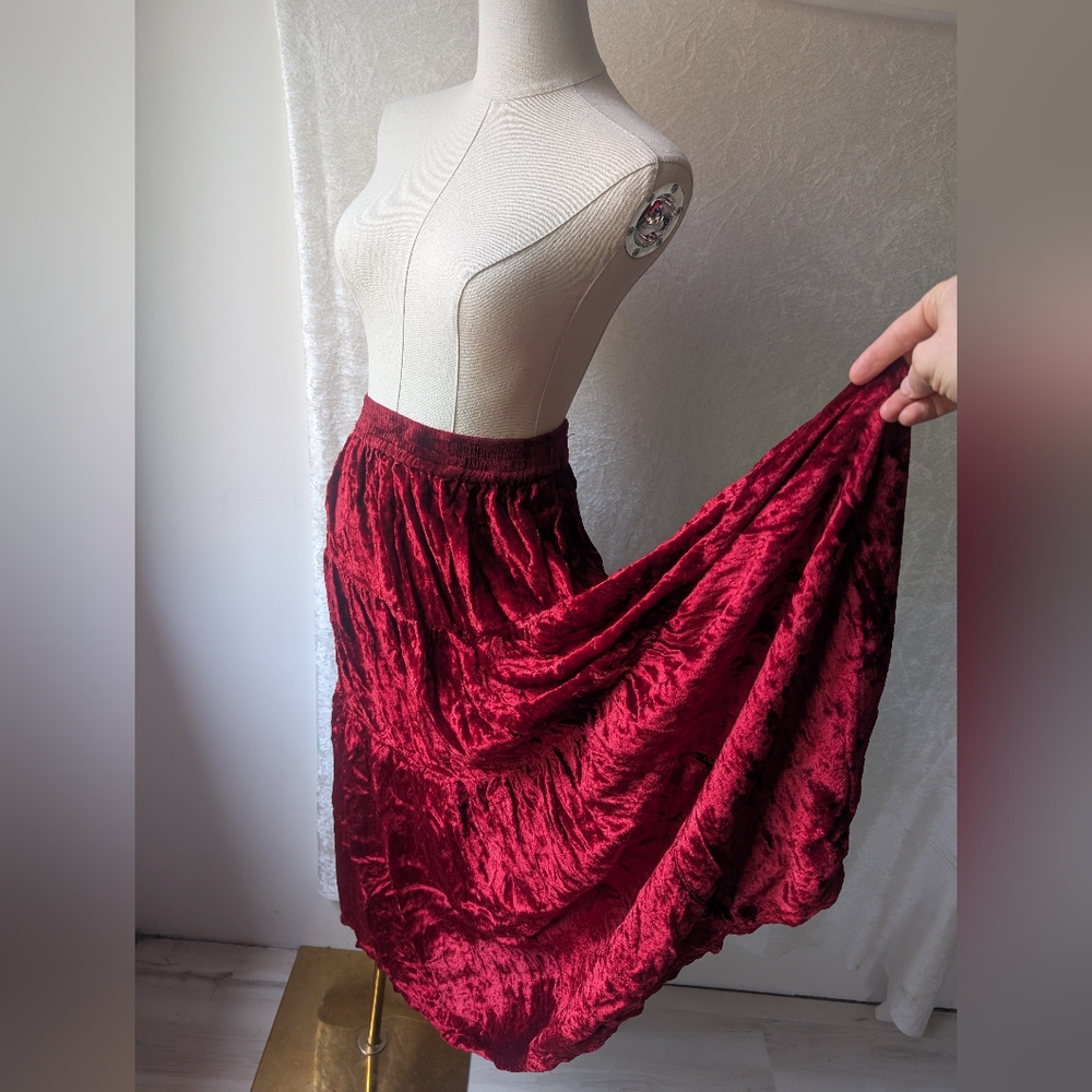 VTG Crushed Velvet Nostalgia Small Elastic Waist Tiered Maxi Skirt Stunning smal